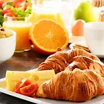 Hotel Konsumhotel Dorotheenhof 3*