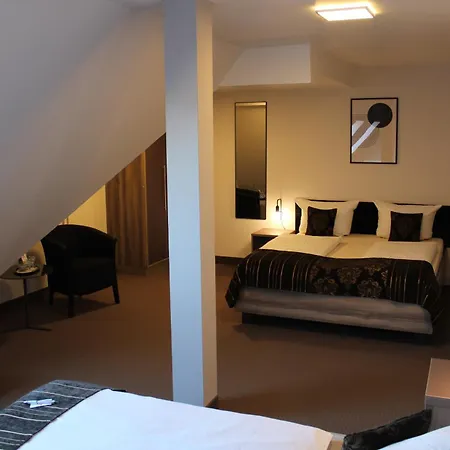 Hotel Konsumhotel Dorotheenhof 3*
