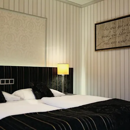 Otel Konsumhotel Dorotheenhof 3*