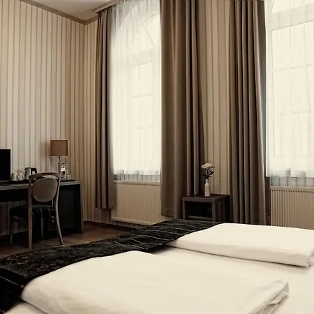 Otel Konsumhotel Dorotheenhof 3*